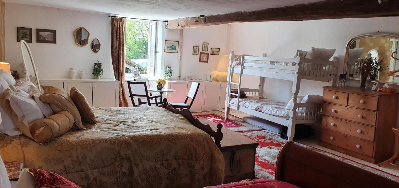 Wisteria House Bed & Breakfast Chanteloup  Ngoại thất bức ảnh